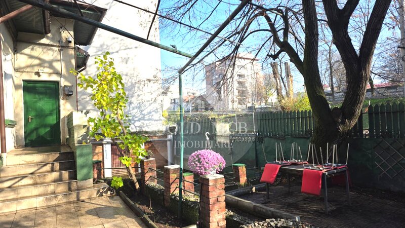 Floreasca, lac, casa.