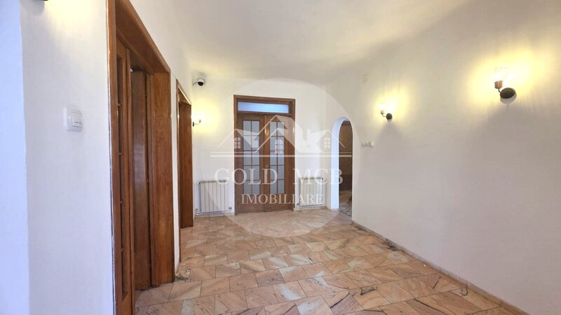 Floreasca, lac, casa.