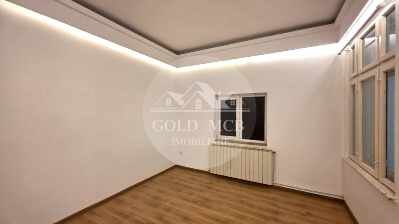 Floreasca, lac, casa.